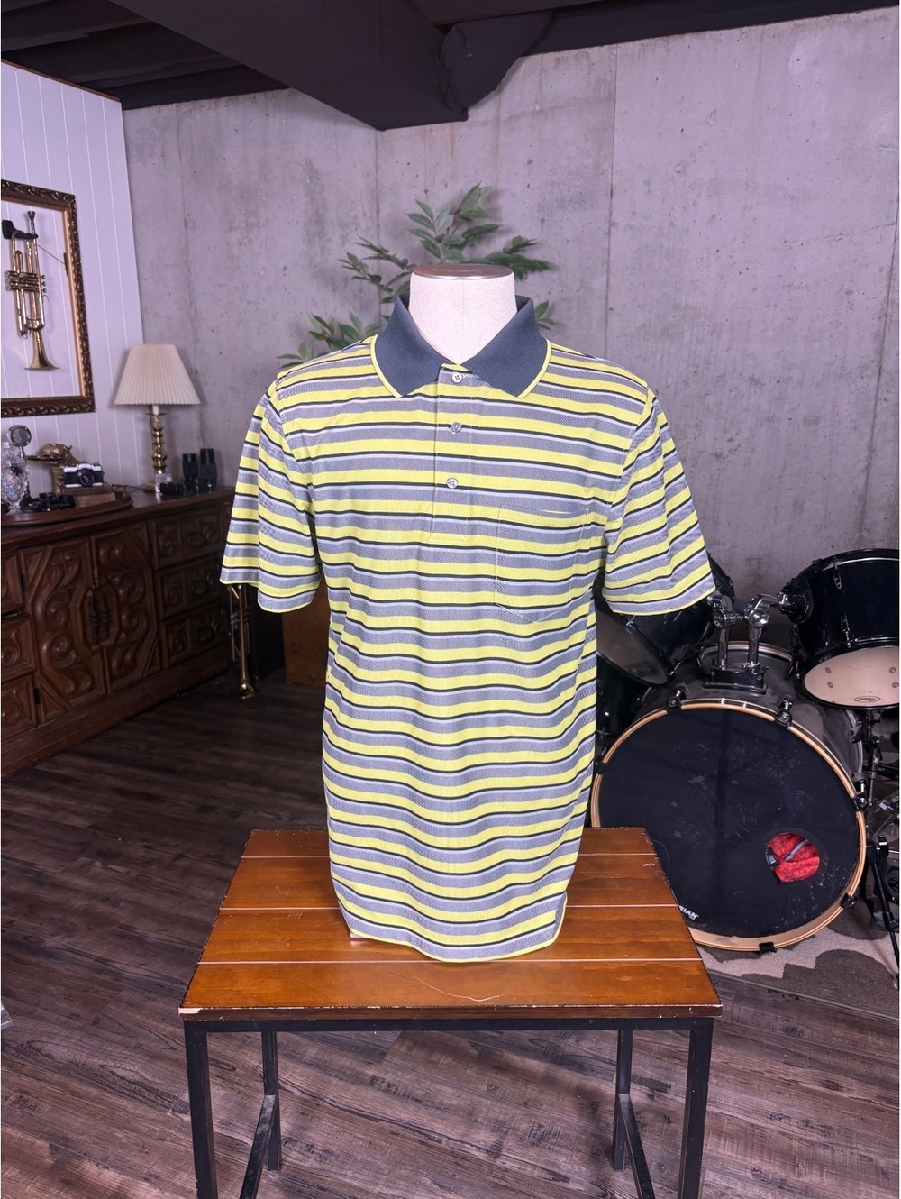 Pendleton Medium Golf/Dress Shirt Black/Grey/Green.